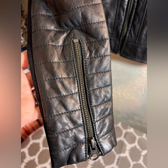 Trouve Black Quilted Bomber Jacket leather houndstooth zip up moto classic S - Picture 8 of 15